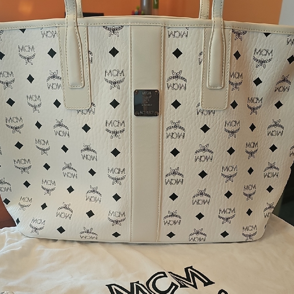MCM White Tote Bag with Iconic Monogram Design. Visetos Reversable.
